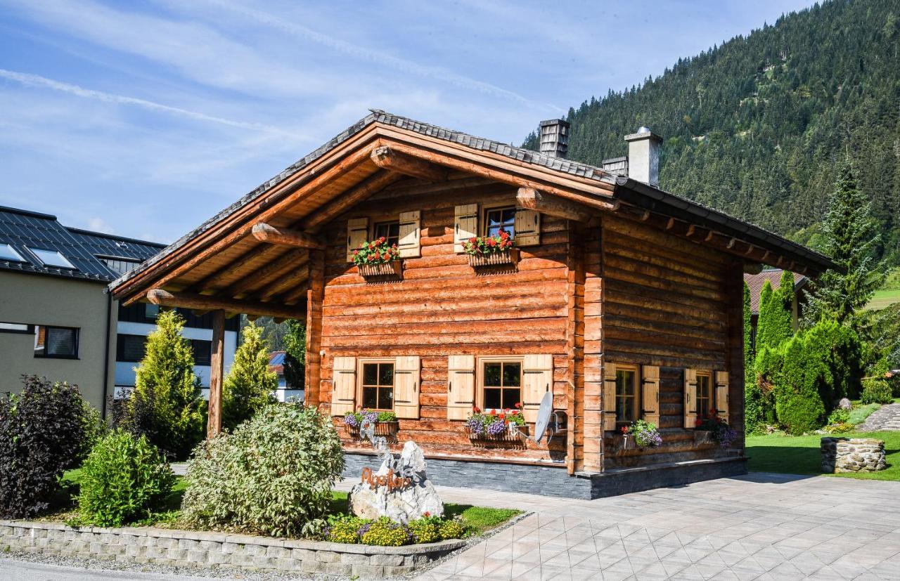 Almchalet Alpenflora Werfenweng Eksteriør billede